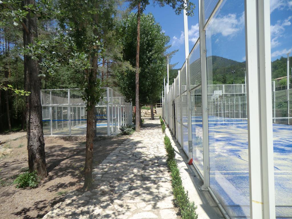 Camping L'Espelt La Pobla de Lillet Dış mekan fotoğraf