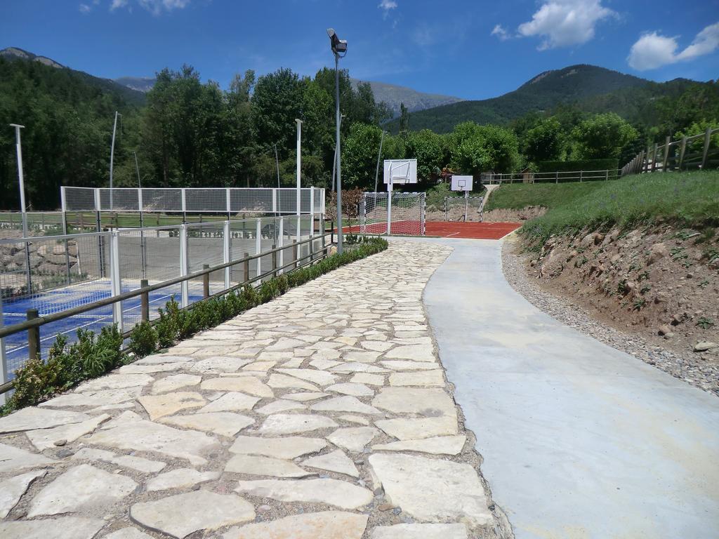 Camping L'Espelt La Pobla de Lillet Dış mekan fotoğraf