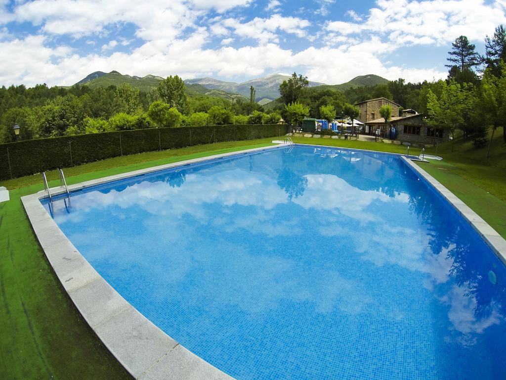 Camping L'Espelt La Pobla de Lillet Dış mekan fotoğraf