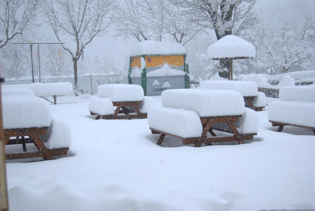 Camping L'Espelt La Pobla de Lillet Dış mekan fotoğraf