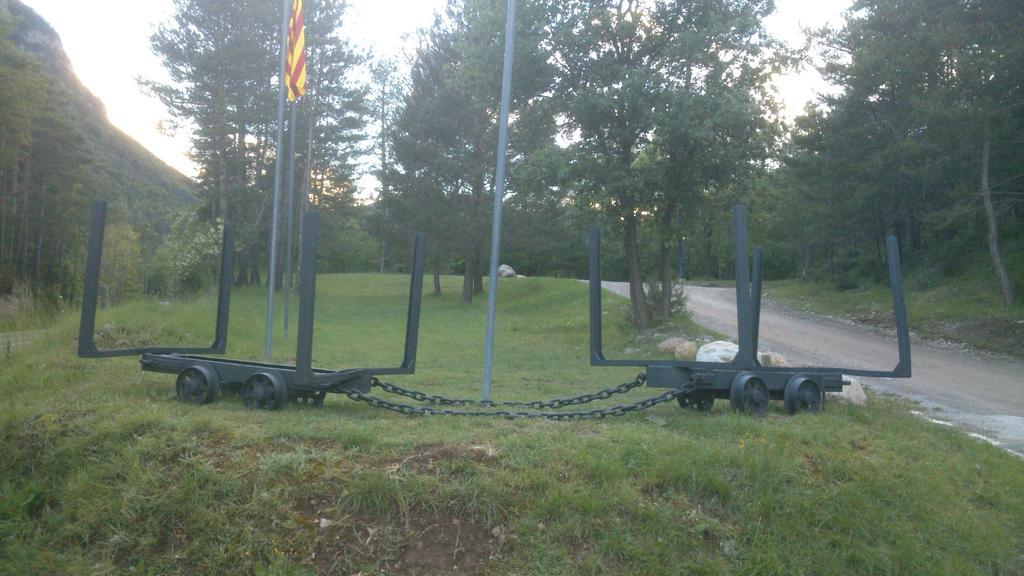 Camping L'Espelt La Pobla de Lillet Dış mekan fotoğraf